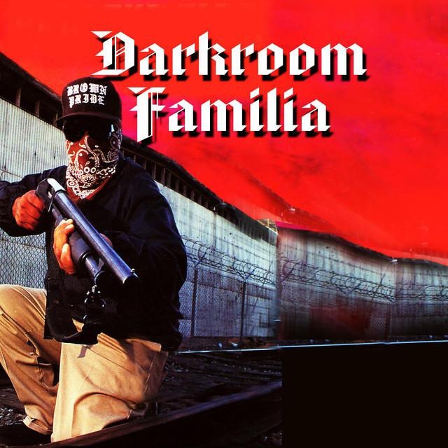 DarkRoom Familia PENITENTIARY CHANCES CD
