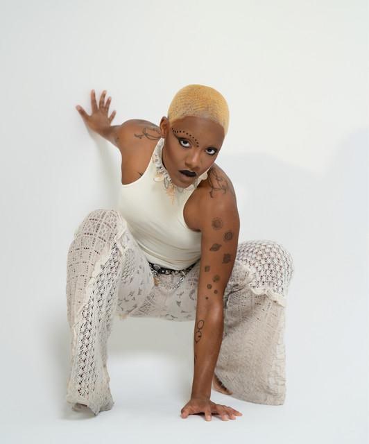 Iniko Store: Official Merch & Vinyl