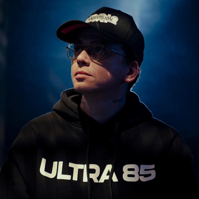 Logic best sale rapper hoodie