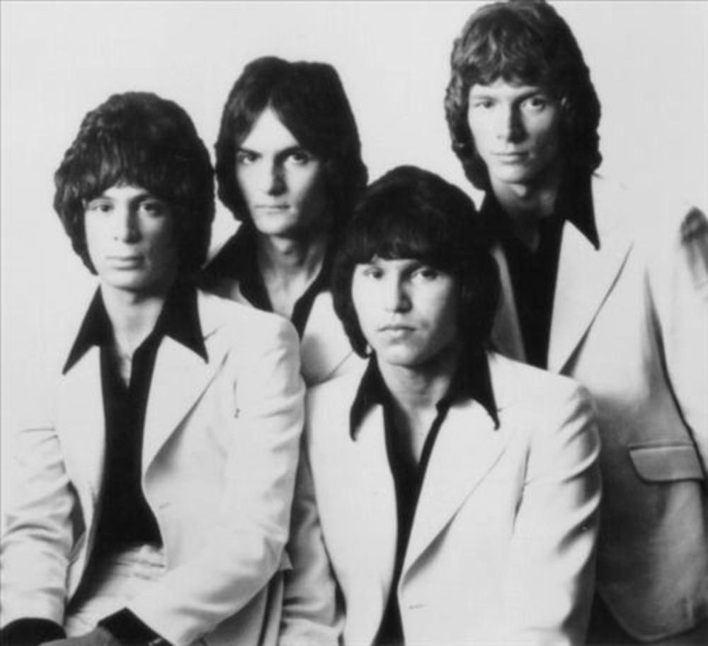 Raspberries GREATEST HITS (180G/TRANSLUCENT RASPBERRY VINYL/VALENTINES DAY EDITION/GATEFOLD