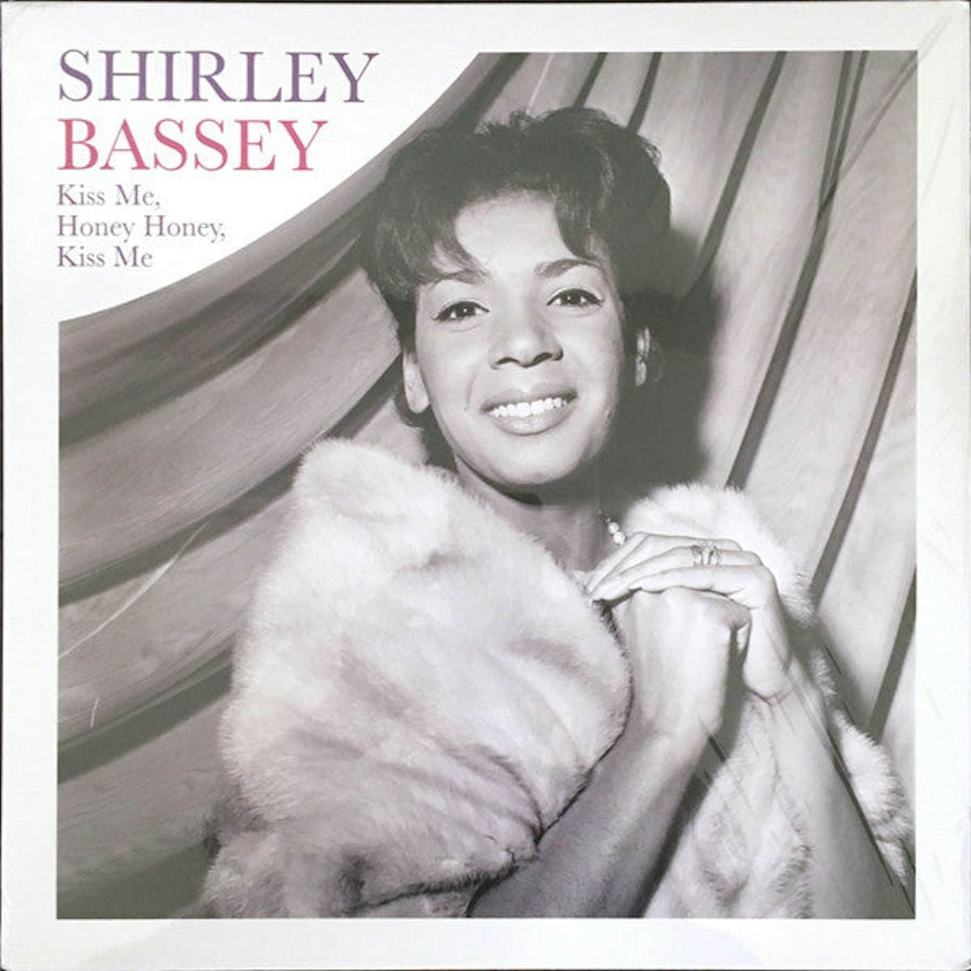 Shirley Bassey / Kiss Me, Honey Honey, Kiss Me - LP (Vinyl)