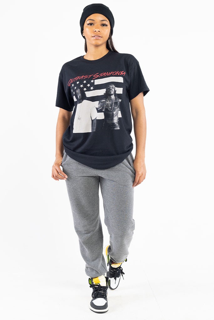 Sweatpants and t online shirt outfit