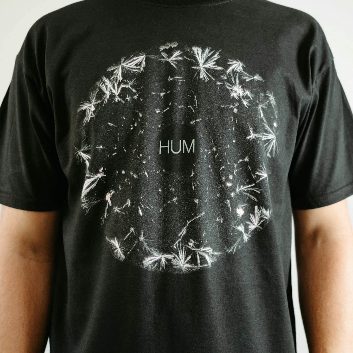 Hum T-Shirt