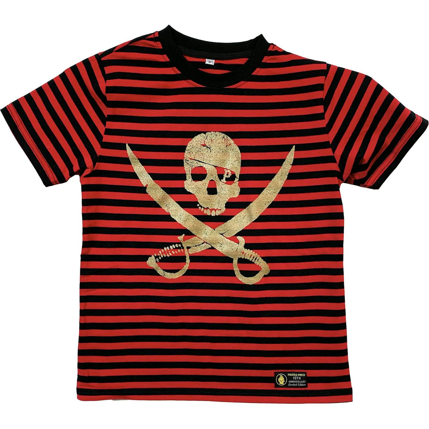 Pirate Skull & Bones | Essential T-Shirt