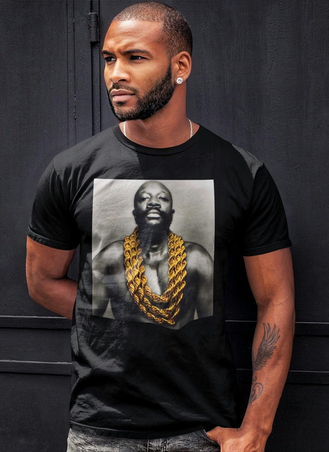 Isaac hayes shop t shirt