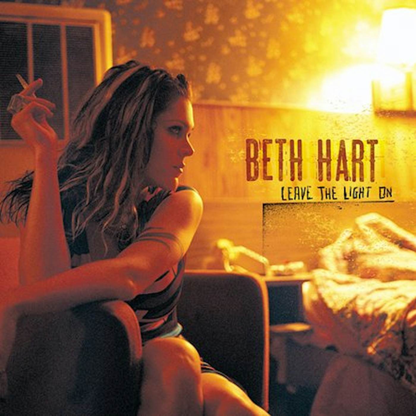 Beth Hart LEAVE THE LIGHT ON CD