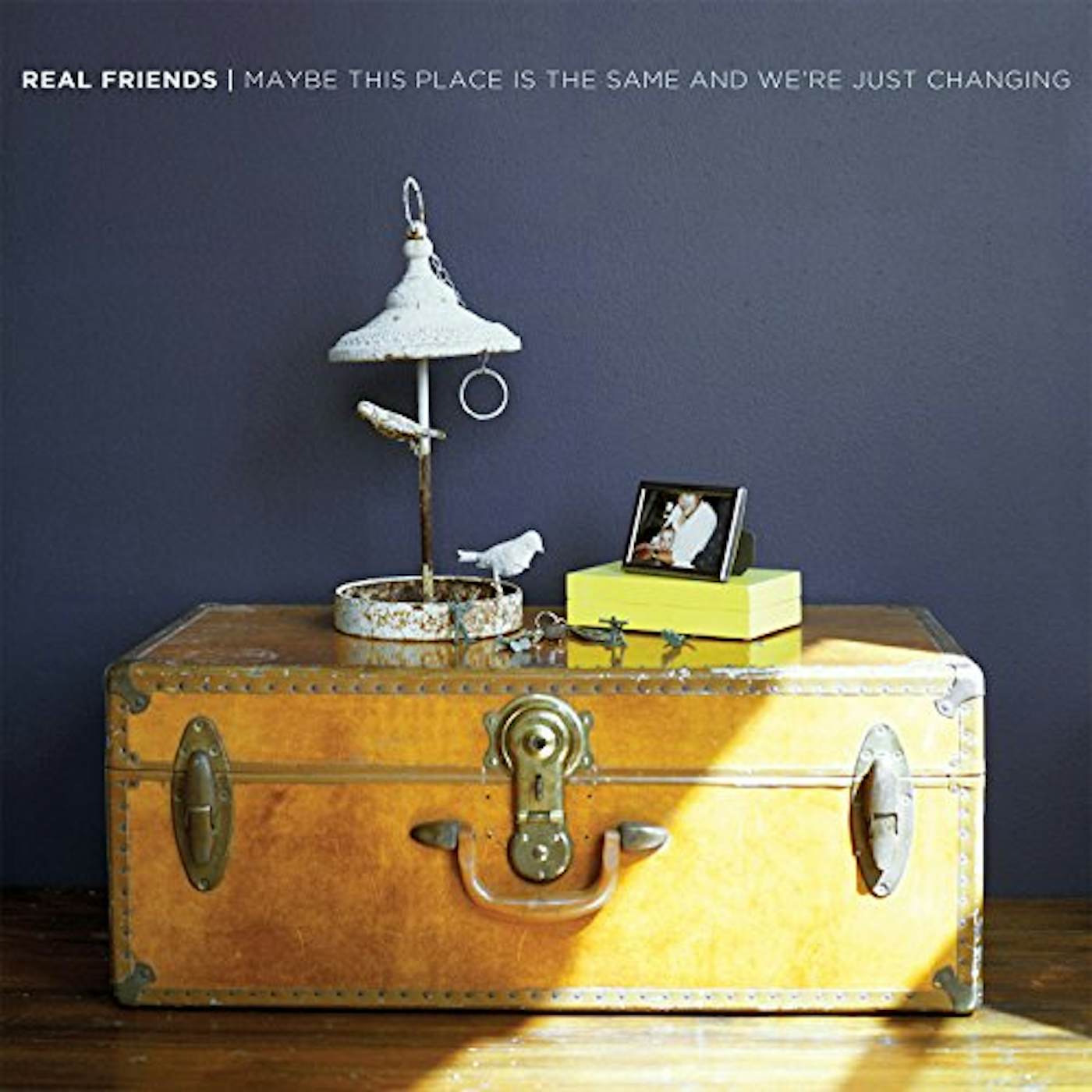 Real Friends MAYBE THIS PLACE IS THE SAME & WE'RE JUST CHANGING CD