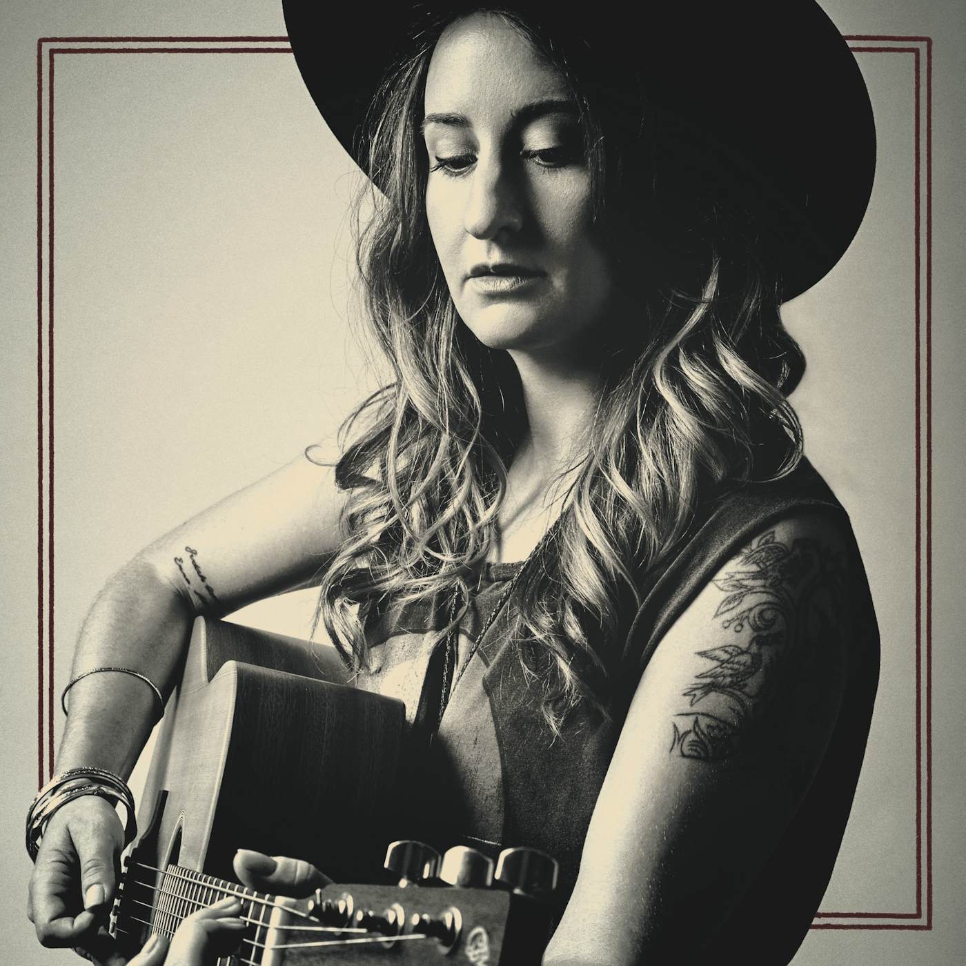 Margo Price HURTIN' ON THE BOTTLE / DESPERATE AND DESPERATE Vinyl Record