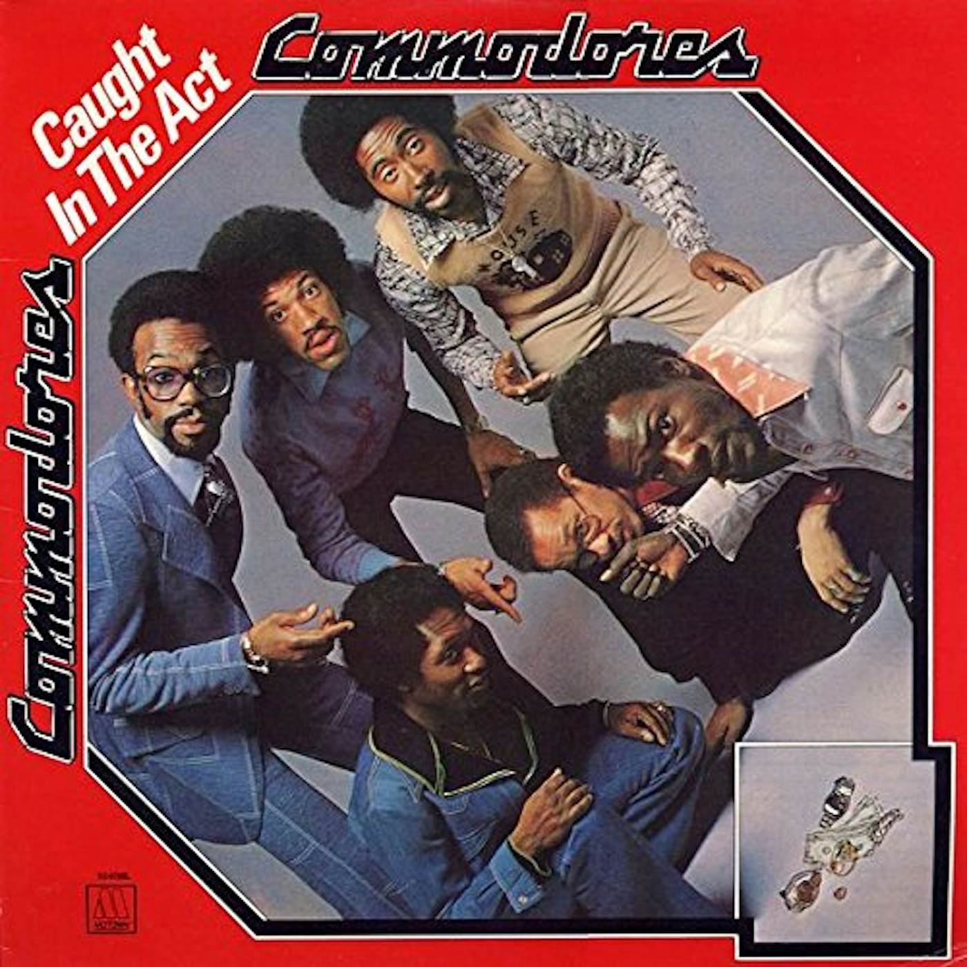 Commodores CAUGHT IN THE ACT CD