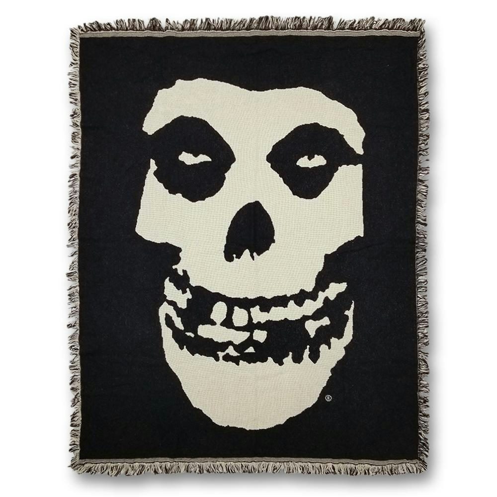 Misfits blanket new arrivals