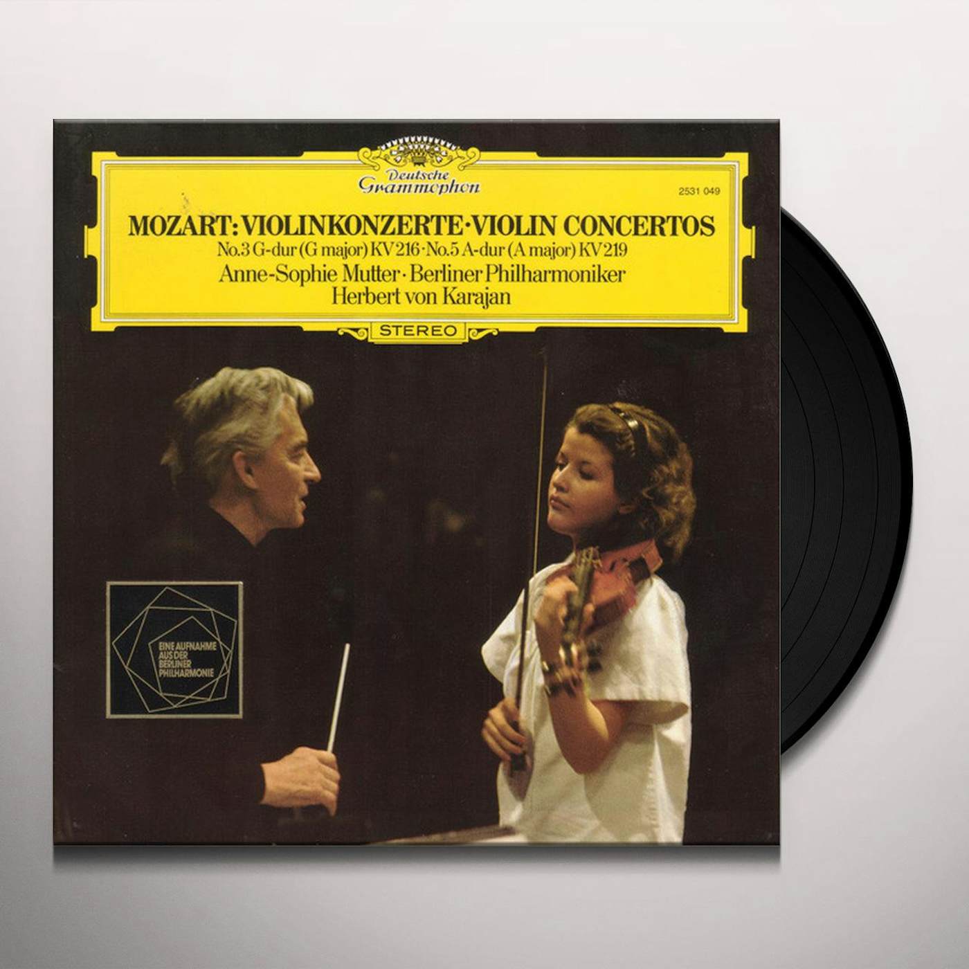 Mozart / Anne-Sophie Mutter MOZART: VIOLIN CONCERTOS 3 & 5 Vinyl Record - Canada Release